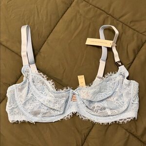 Victoria’s Secret Dream Angels Unlined Demi 36DD NWT